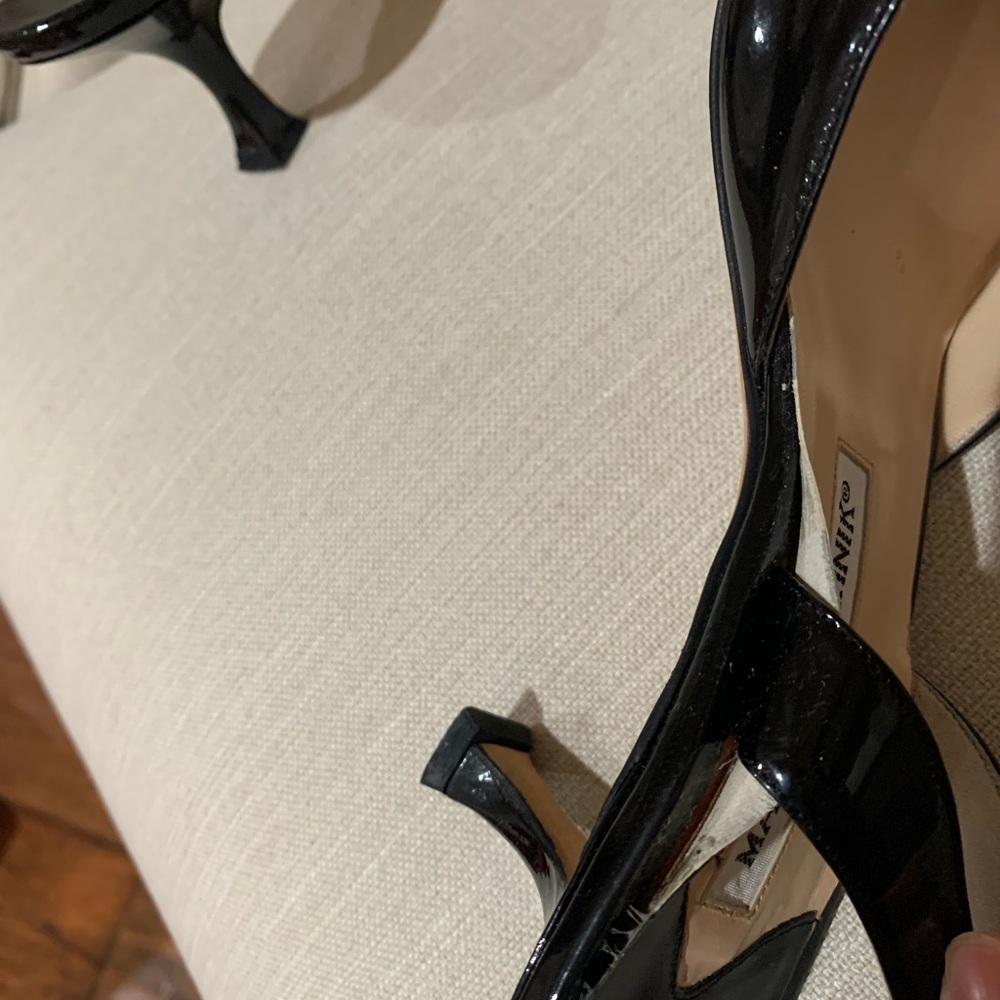 Manolo Blahnik Black Patent Slingbacks - Picture 10 of 14